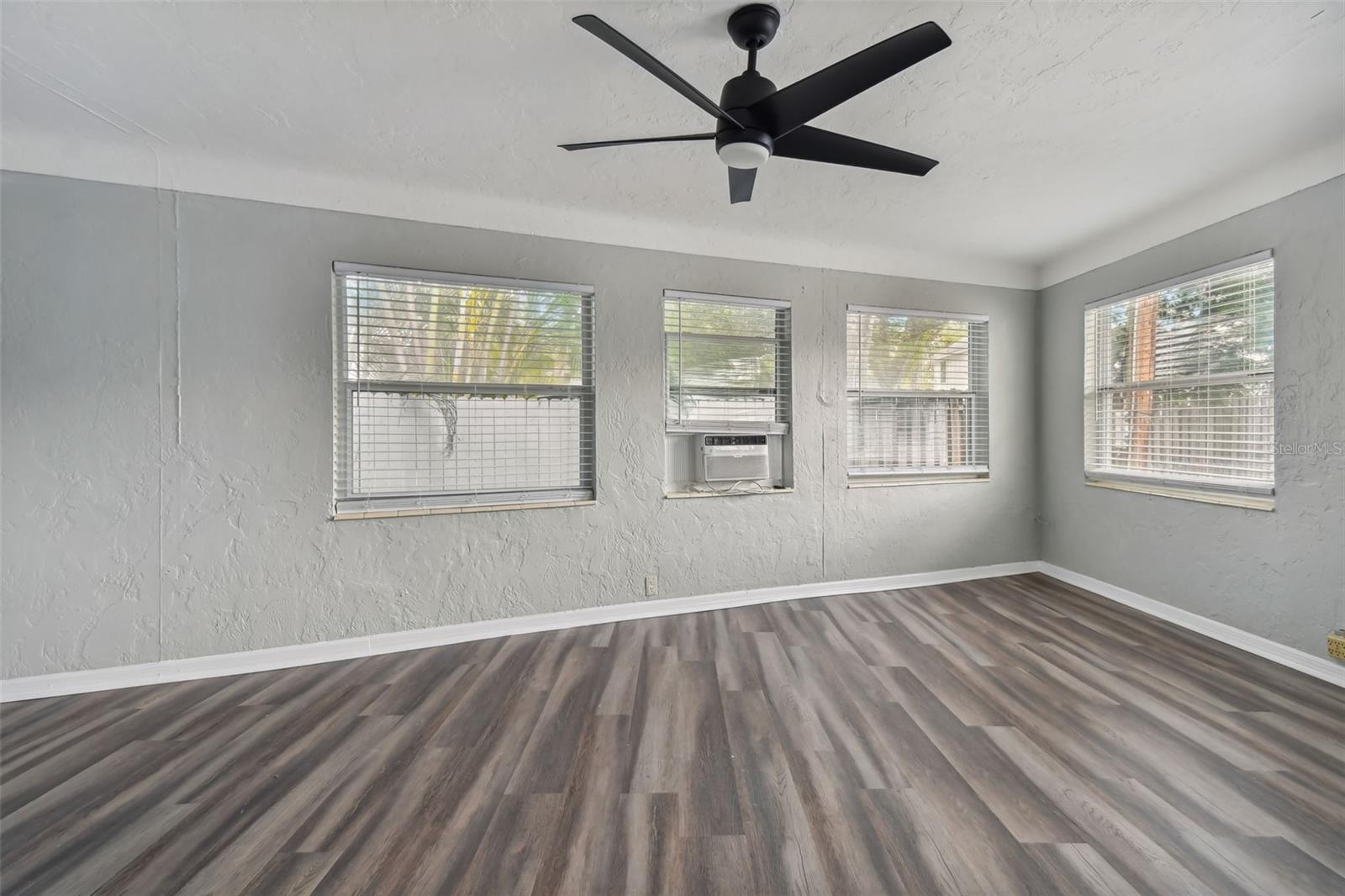 KENNEDYS SUB - Residential Income