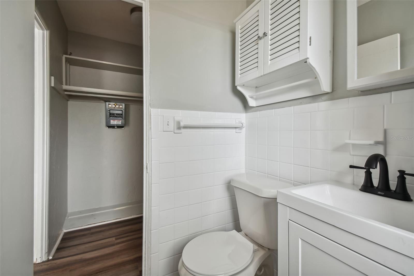 KENNEDYS SUB - Residential Income