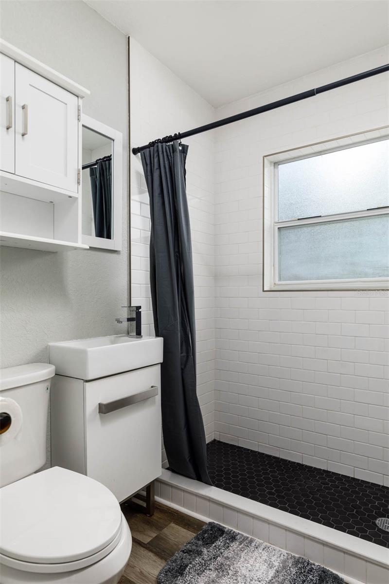 KENNEDYS SUB - Residential Income