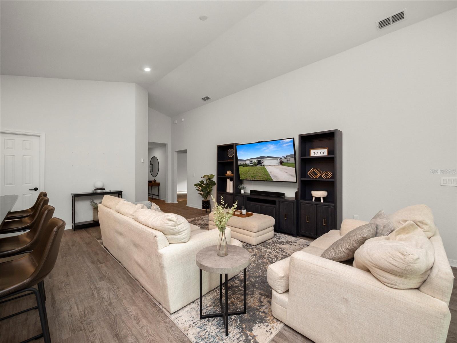 AUBURN COVE - Residential