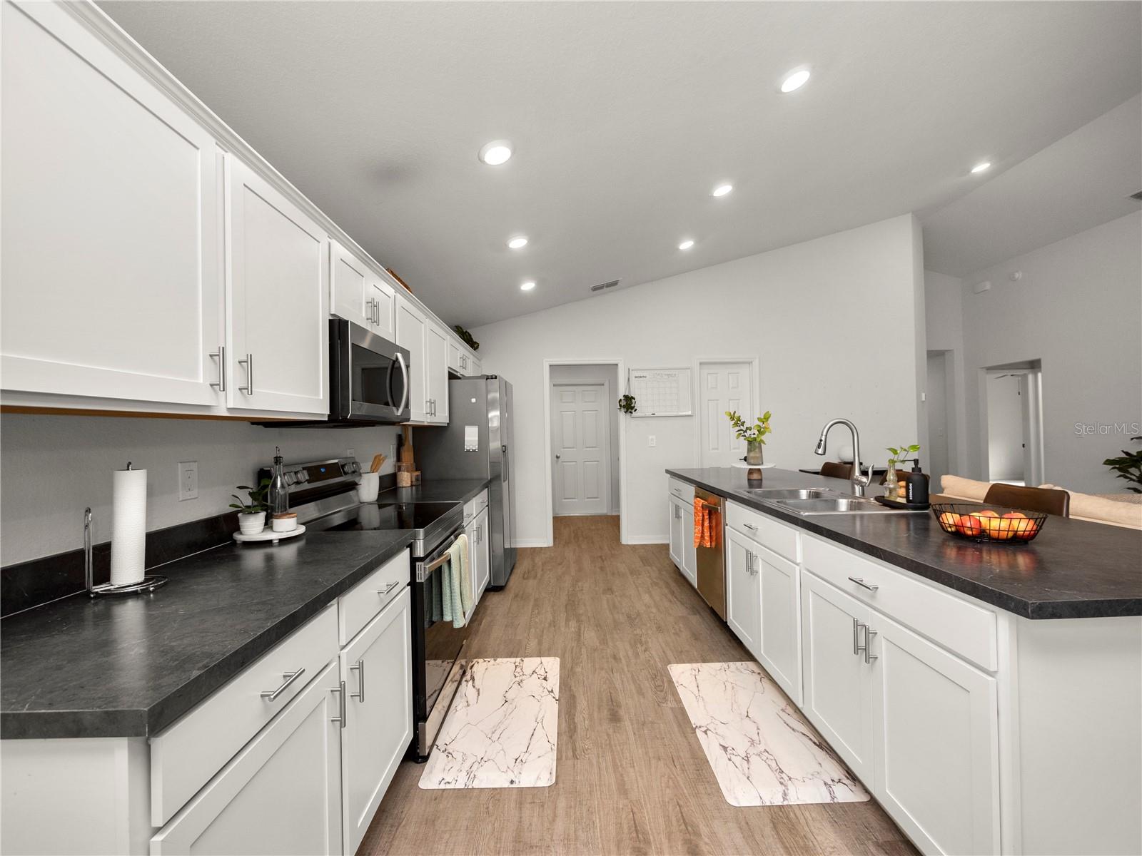 AUBURN COVE - Residential