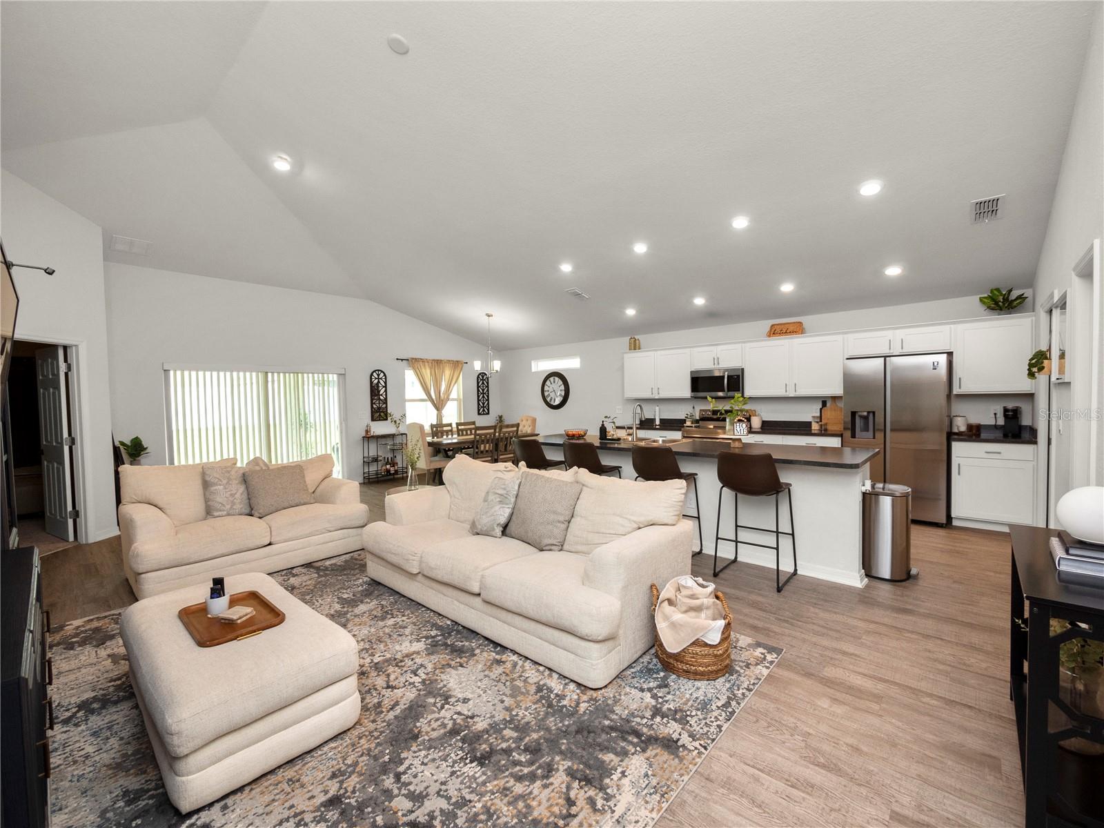 AUBURN COVE - Residential