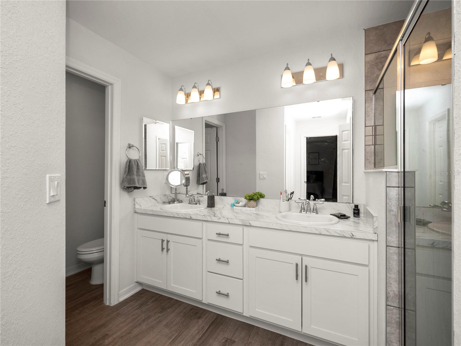 AUBURN COVE - Residential