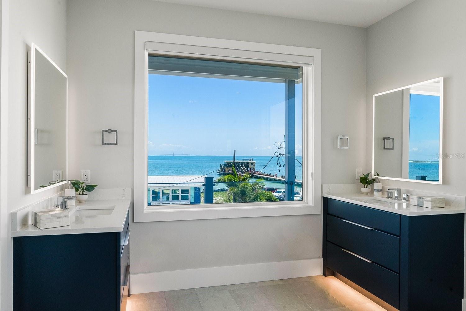 SHORE ACRES RESUBDIVIDED - Residential