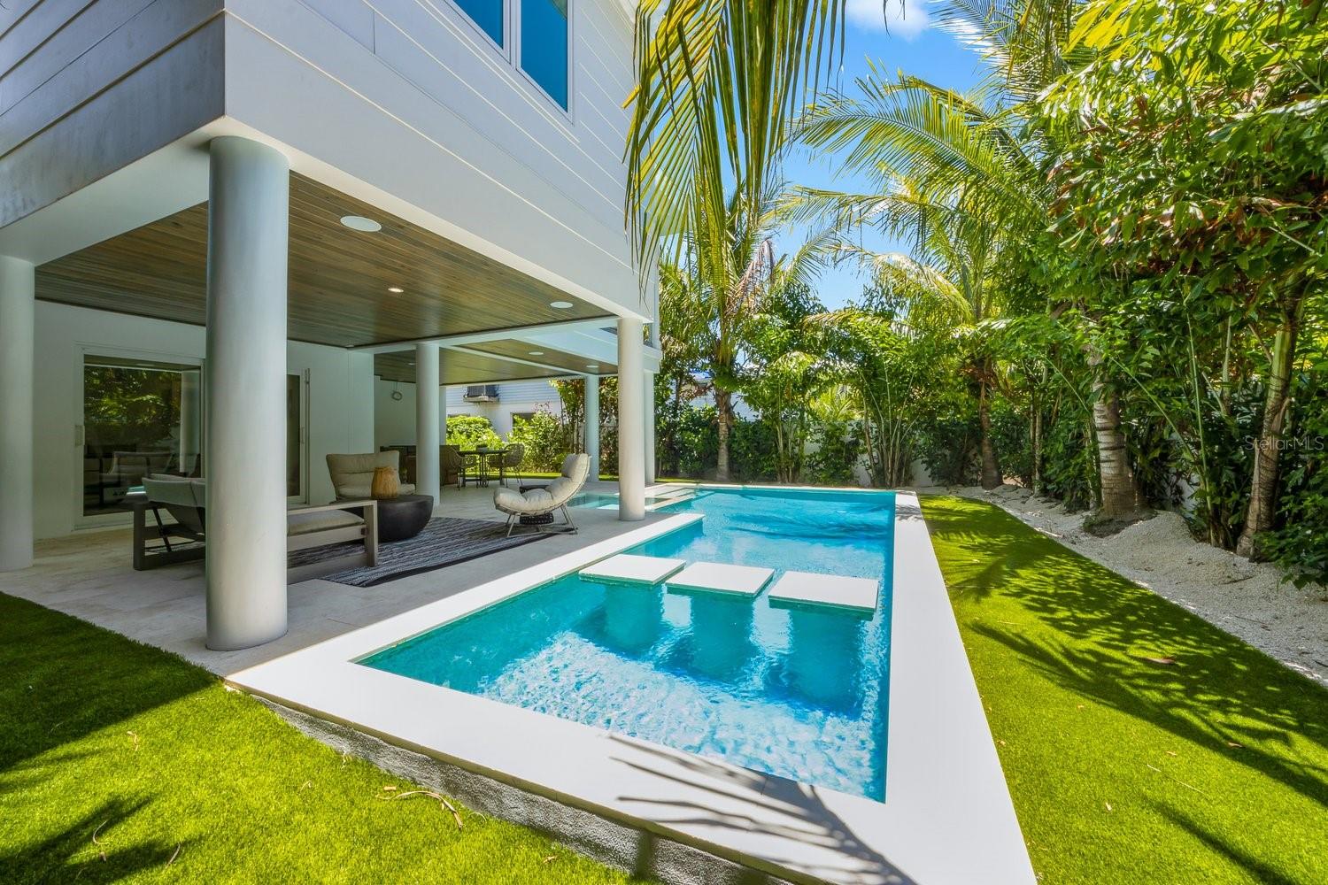 SHORE ACRES RESUBDIVIDED - Residential