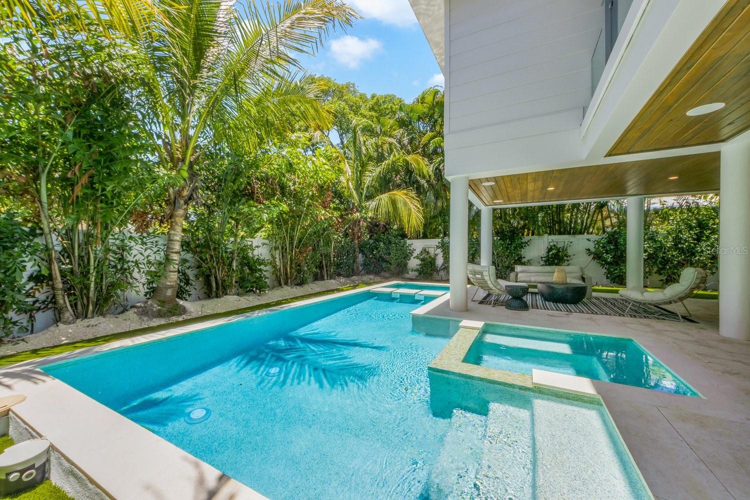 SHORE ACRES RESUBDIVIDED - Residential