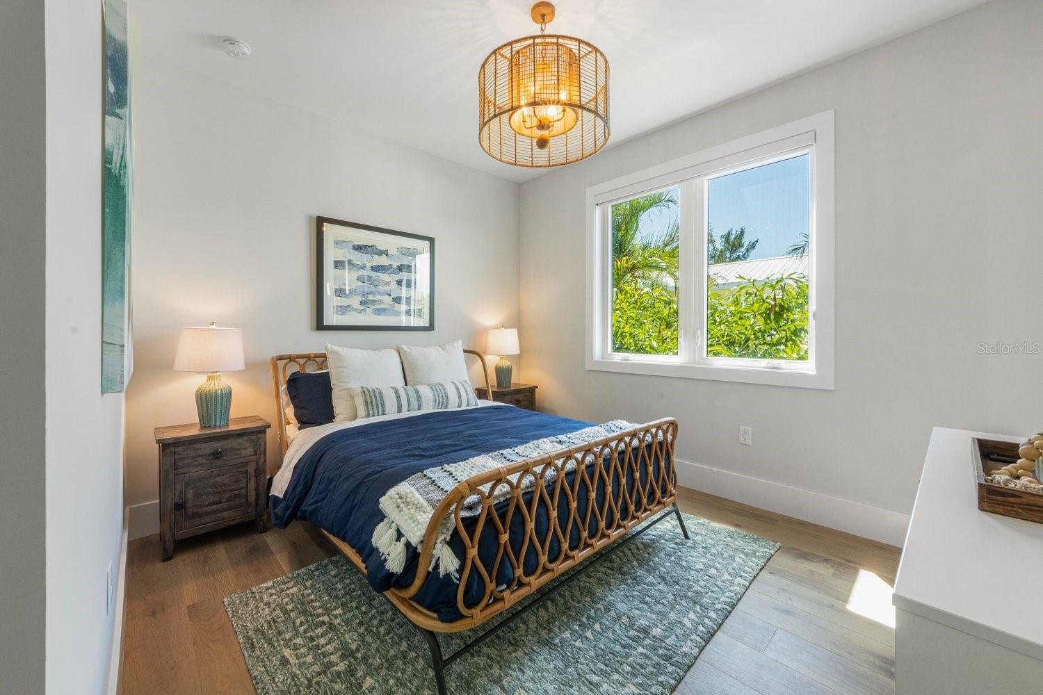 SHORE ACRES RESUBDIVIDED - Residential