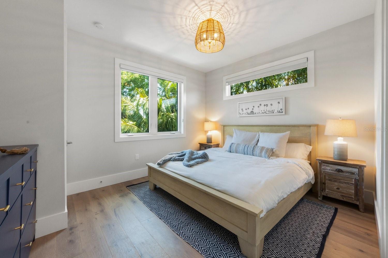 SHORE ACRES RESUBDIVIDED - Residential