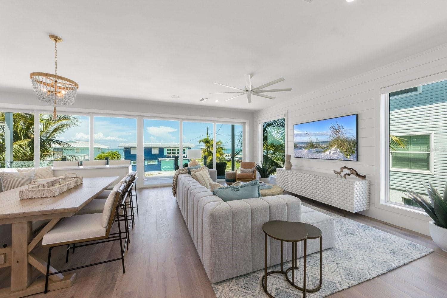 SHORE ACRES RESUBDIVIDED - Residential