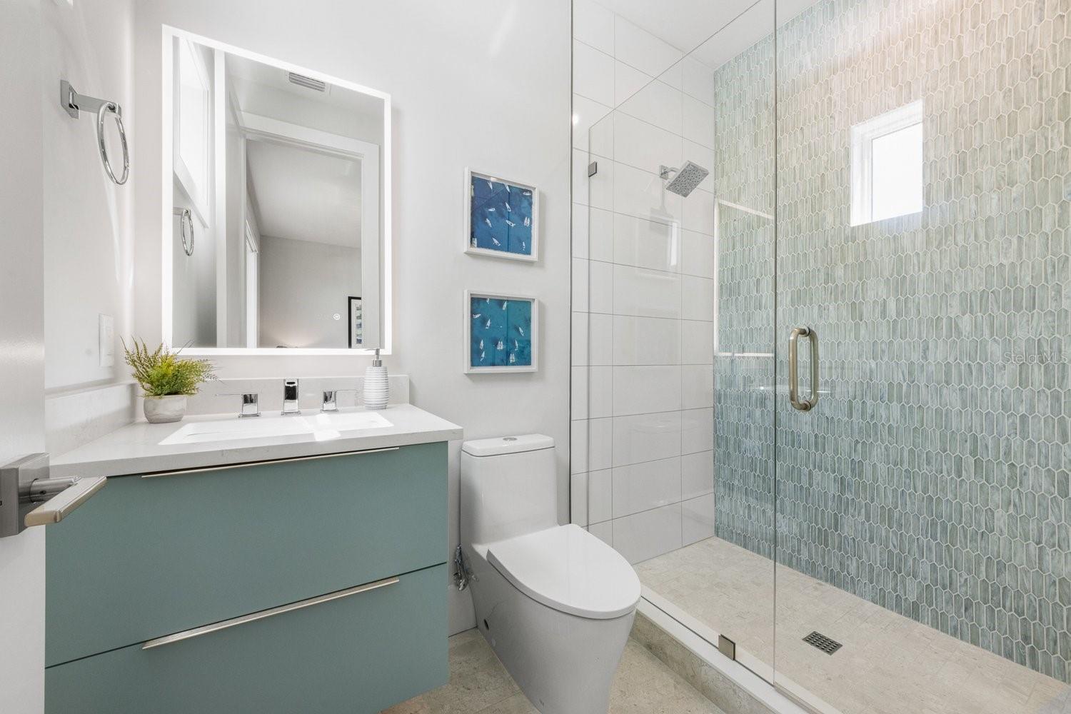 SHORE ACRES RESUBDIVIDED - Residential