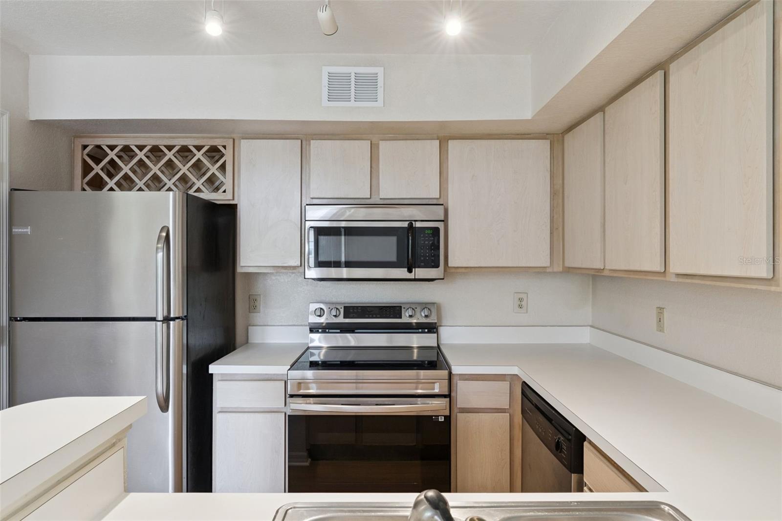 BERMUDA DUNES PRIVATE RESIDENCE - Residential