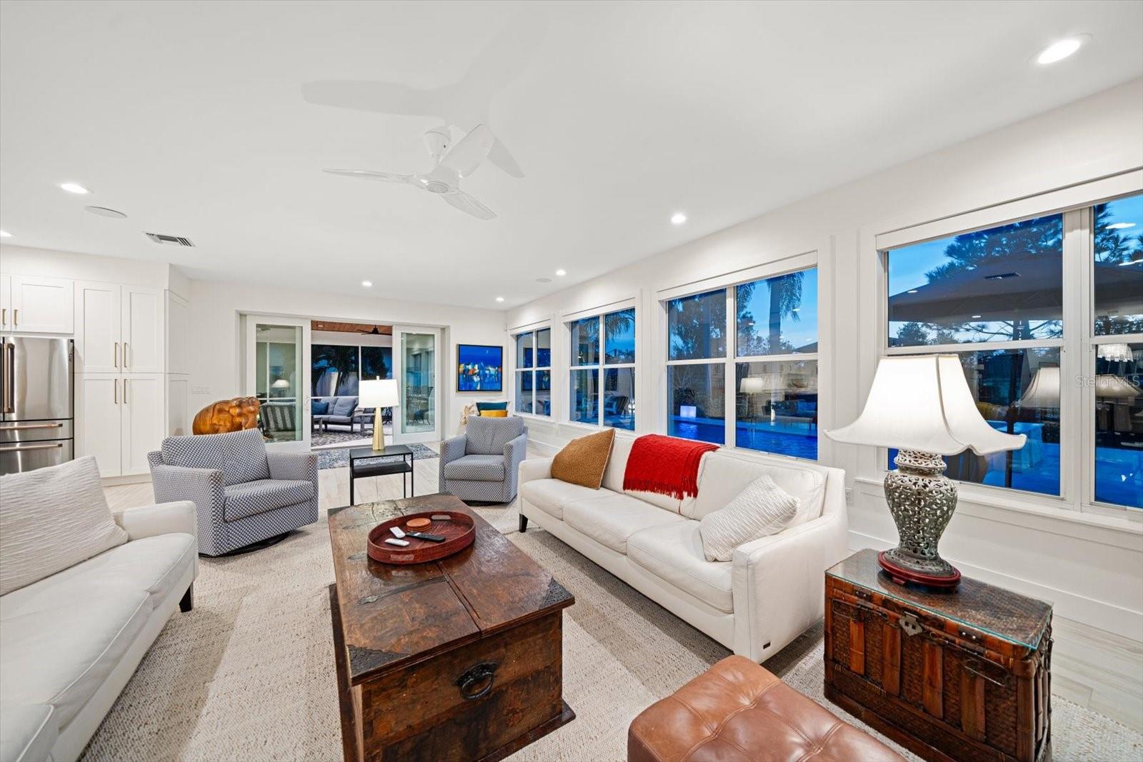 BELLEAIR ESTATES - Residential