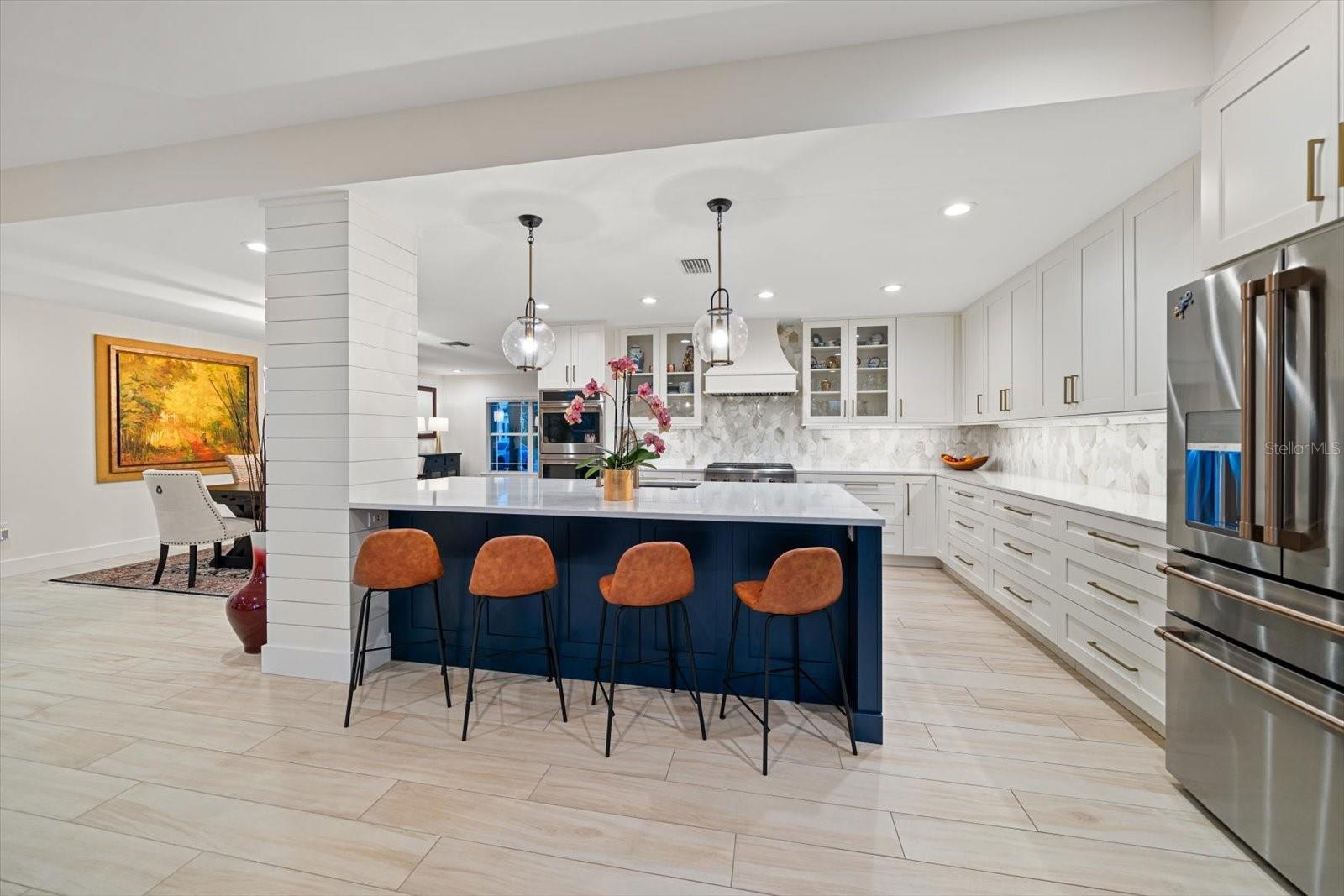 BELLEAIR ESTATES - Residential