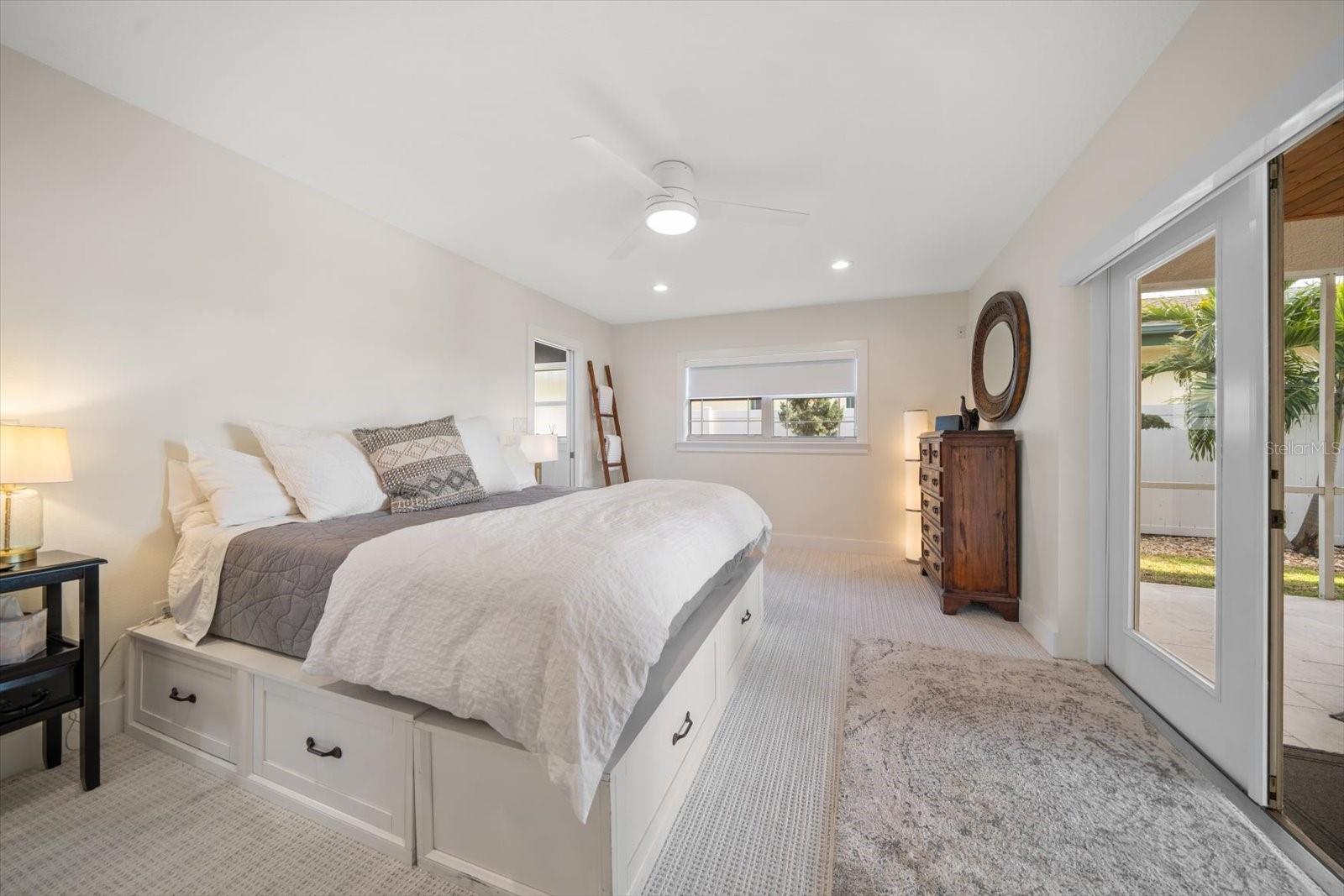 BELLEAIR ESTATES - Residential