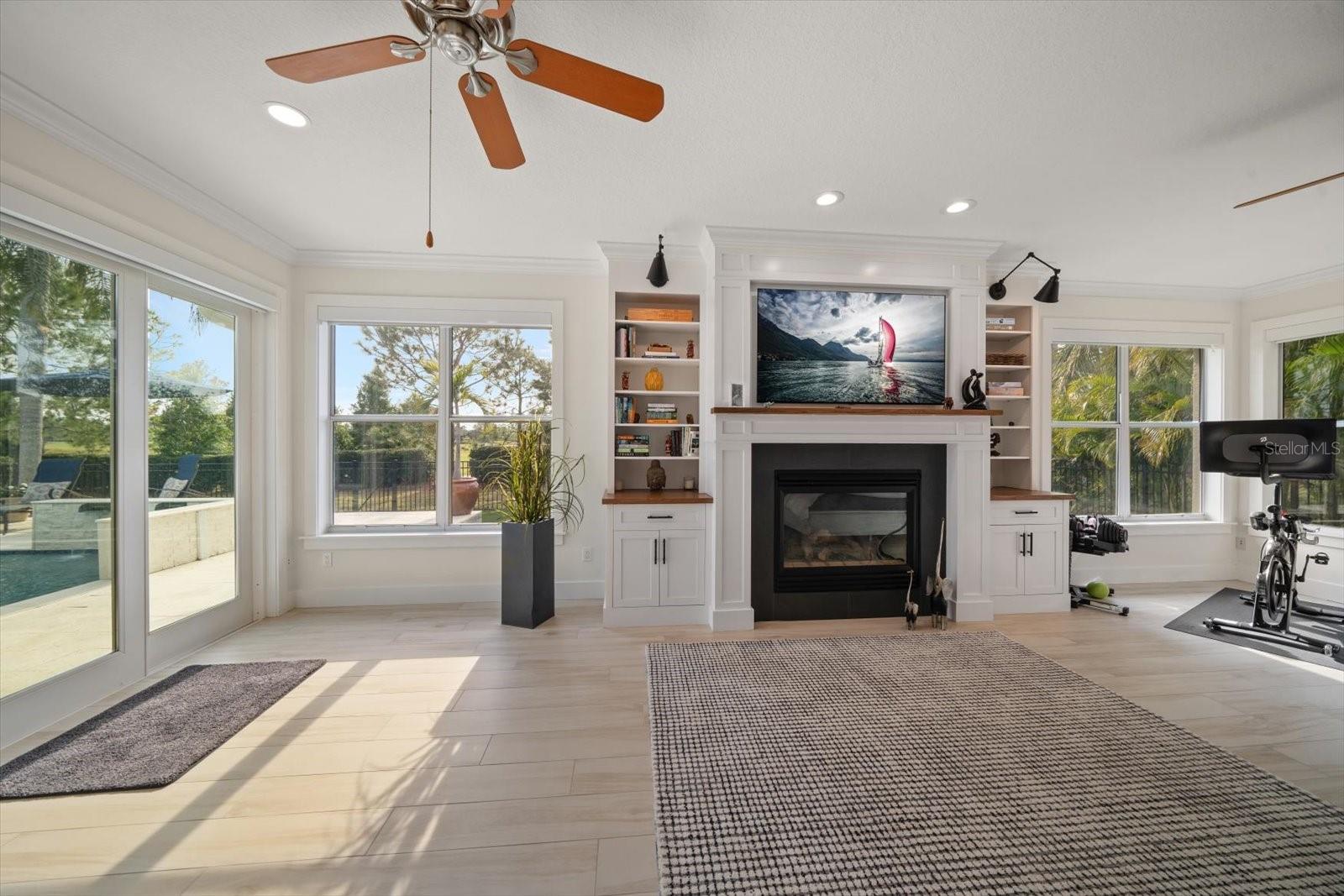 BELLEAIR ESTATES - Residential