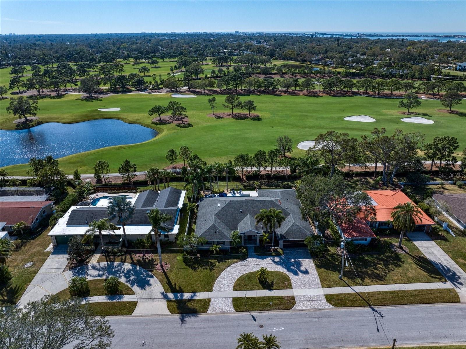 BELLEAIR ESTATES - Residential