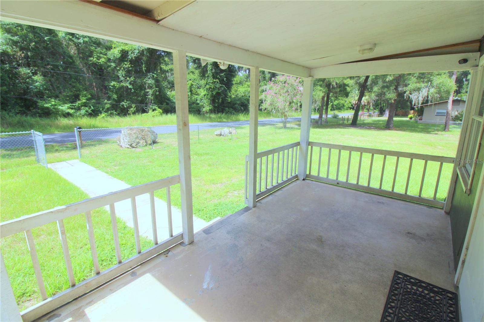 575 NE 33RD STREET