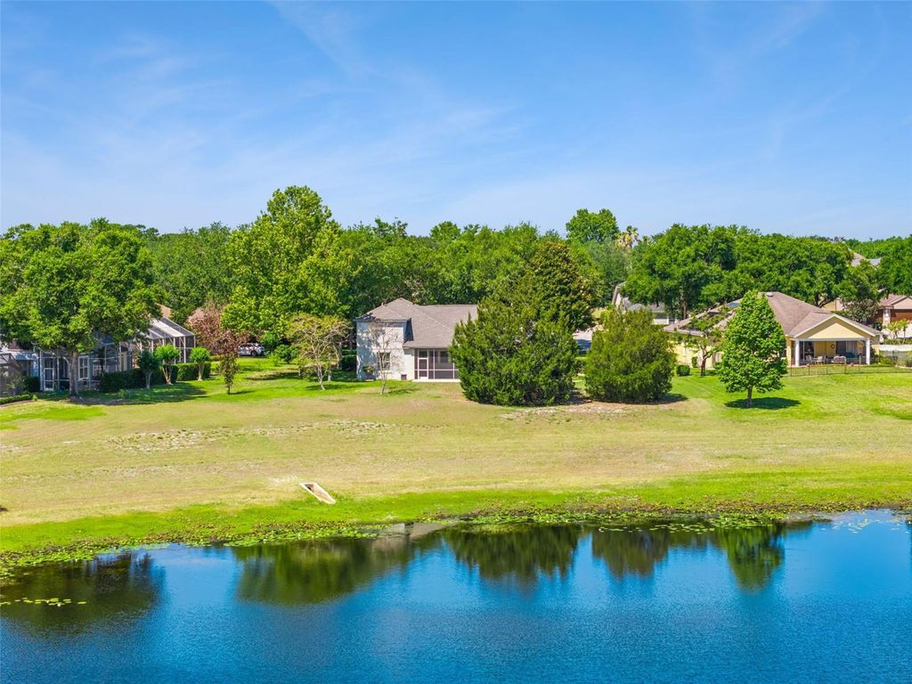 Photo of 2347 Warren Woods Drive, Orlando, FL 32835 (MLS # O6403721)