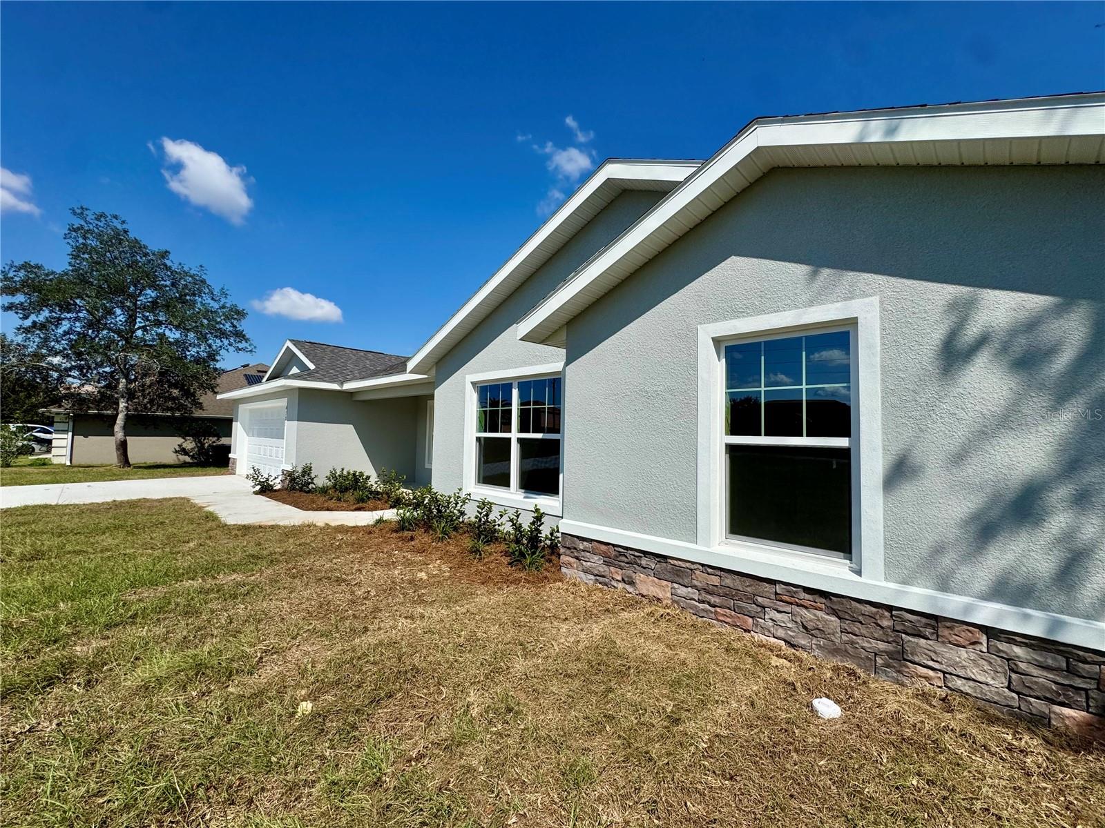 ROLLING HILLS UN 01 03 - Residential