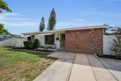 Photo of 6701 Orchard Drive N, St Petersburg, FL 33702 (MLS # TB8521483)