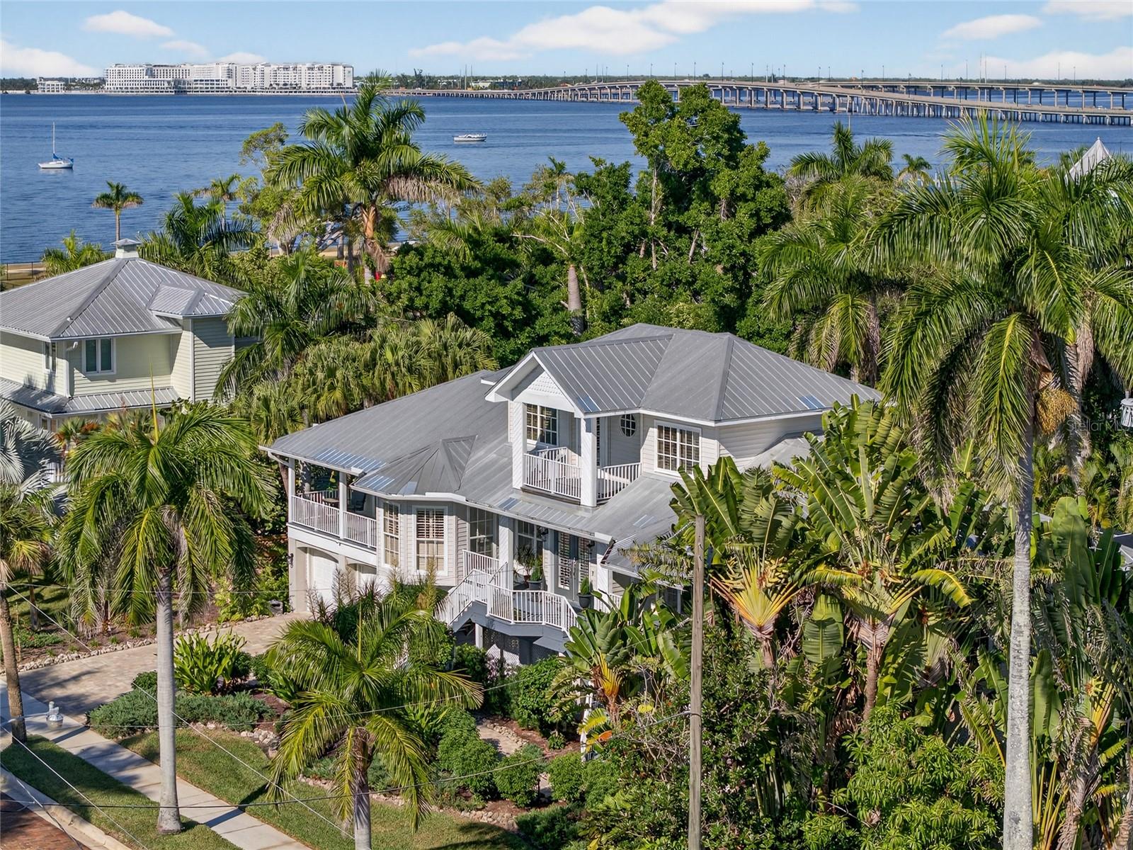 PUNTA GORDA - Residential