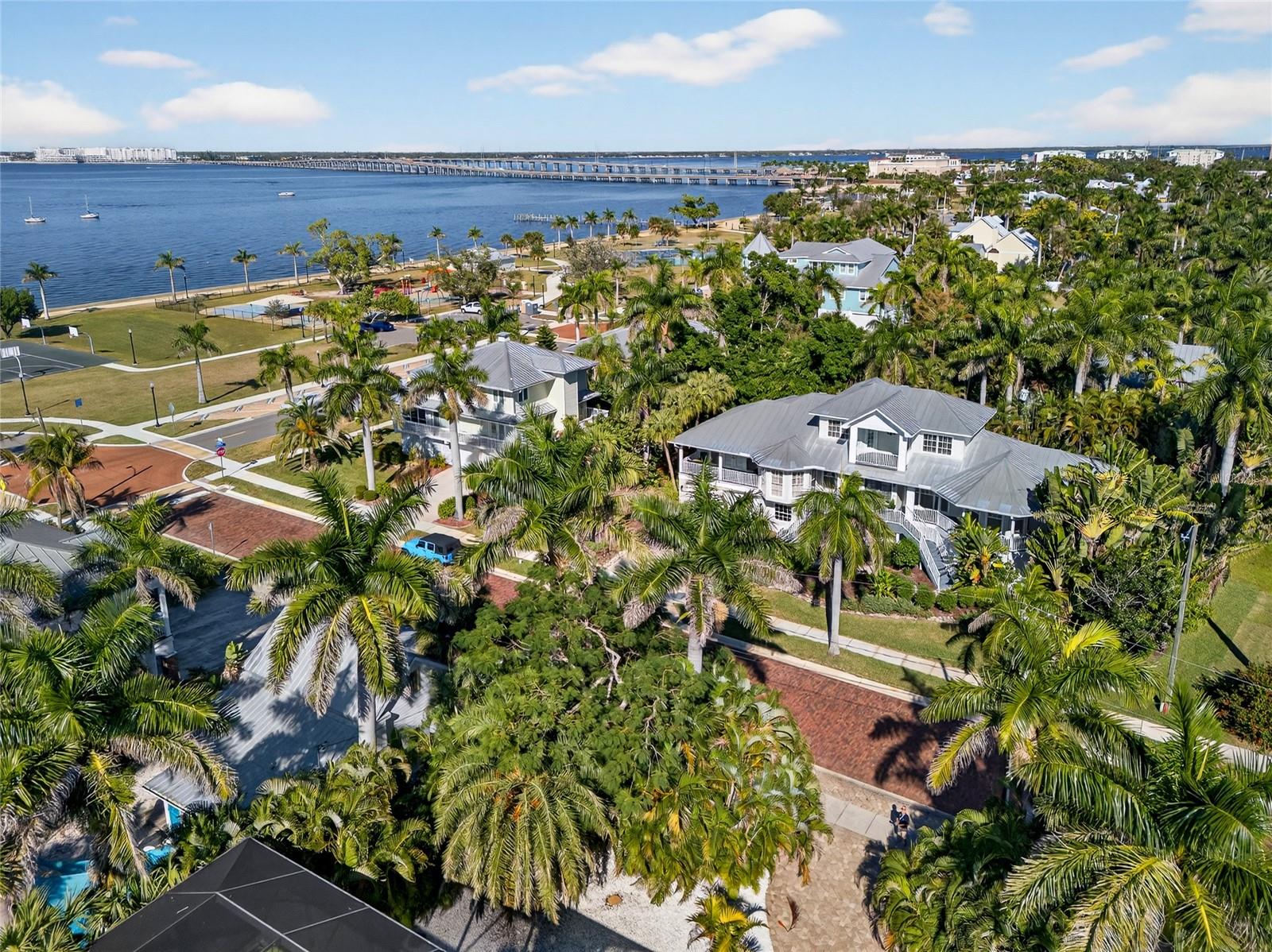 PUNTA GORDA - Residential