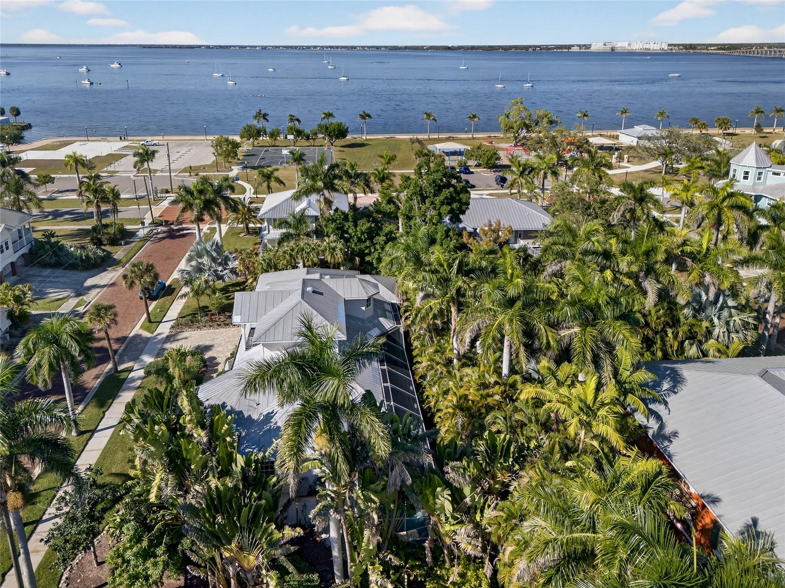 PUNTA GORDA - Residential