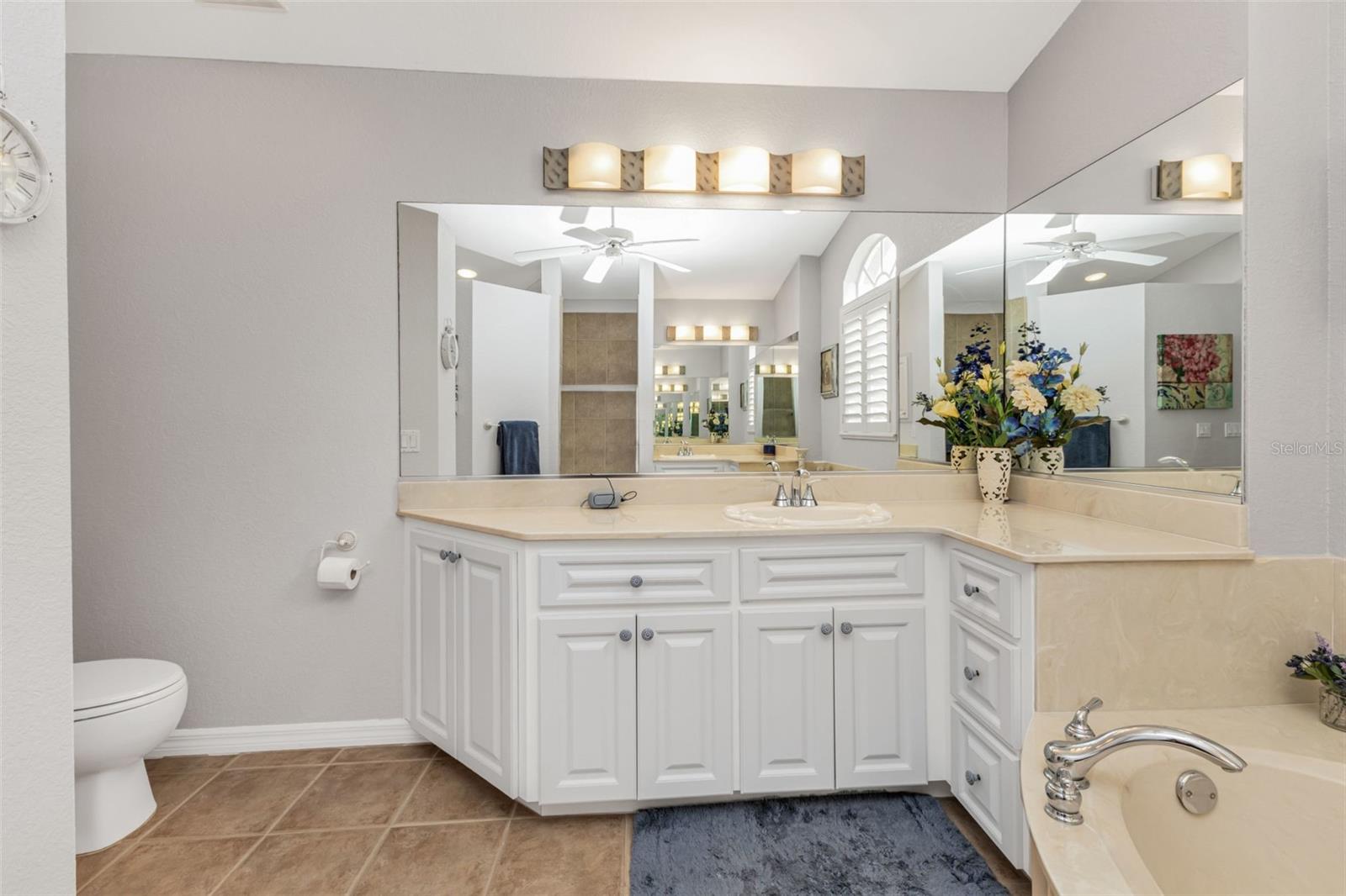 PUNTA GORDA ISLES SEC 18 - Residential