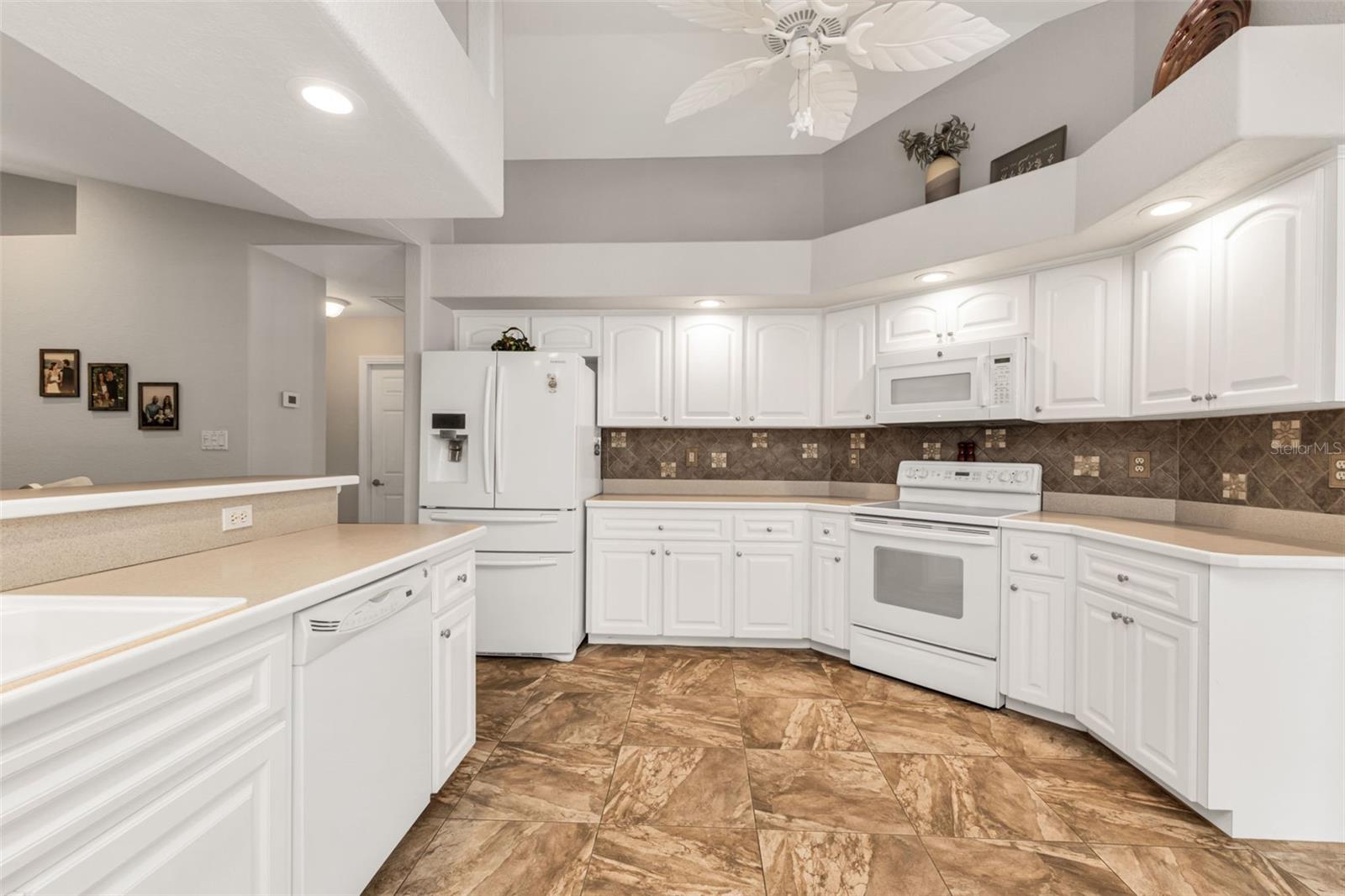 PUNTA GORDA ISLES SEC 18 - Residential