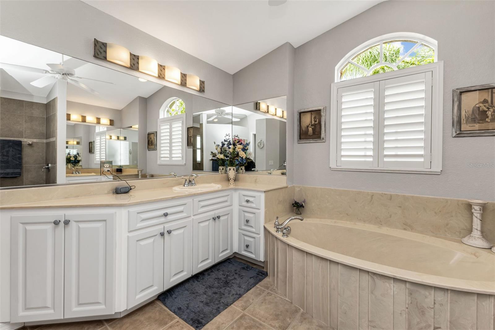 PUNTA GORDA ISLES SEC 18 - Residential