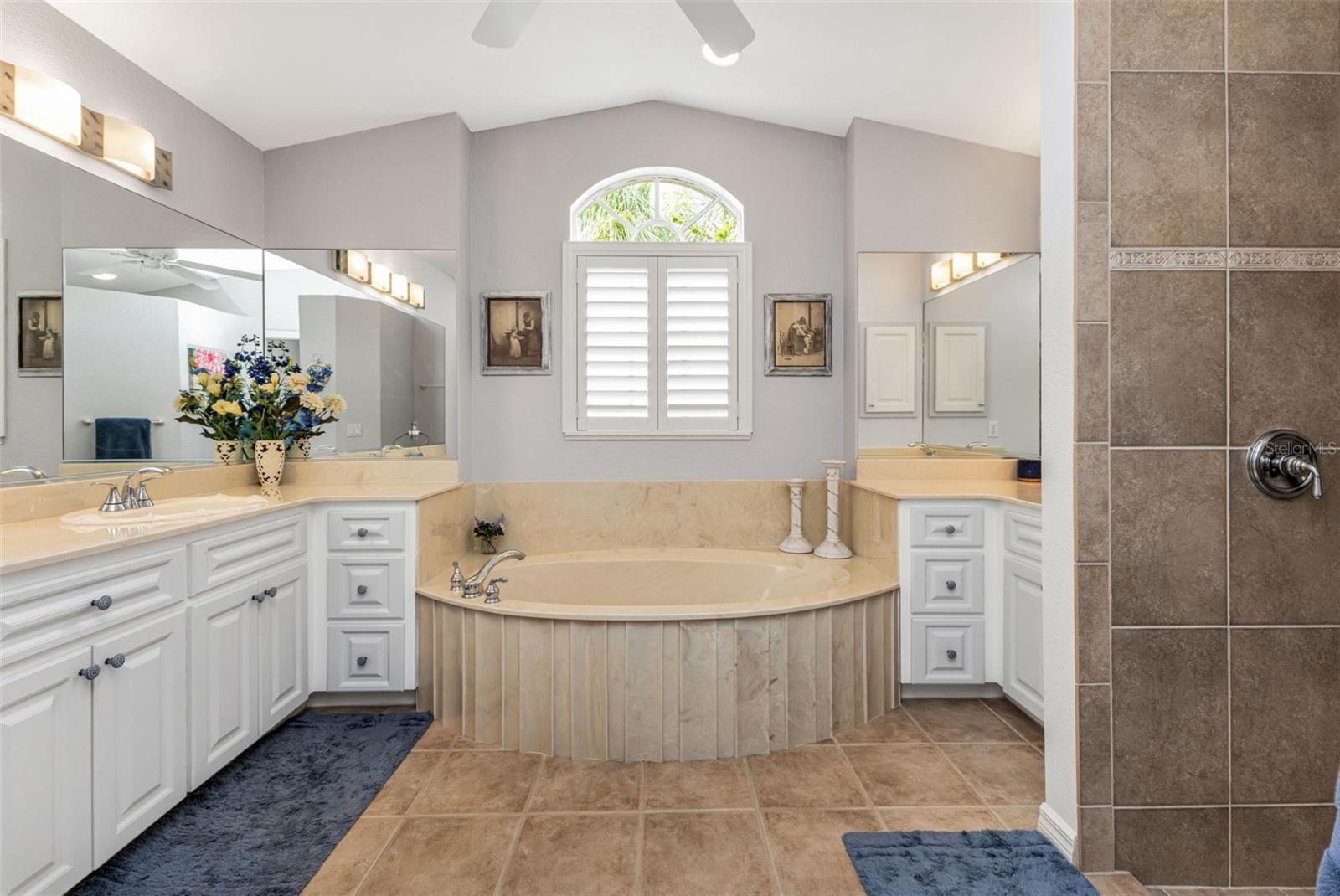 PUNTA GORDA ISLES SEC 18 - Residential