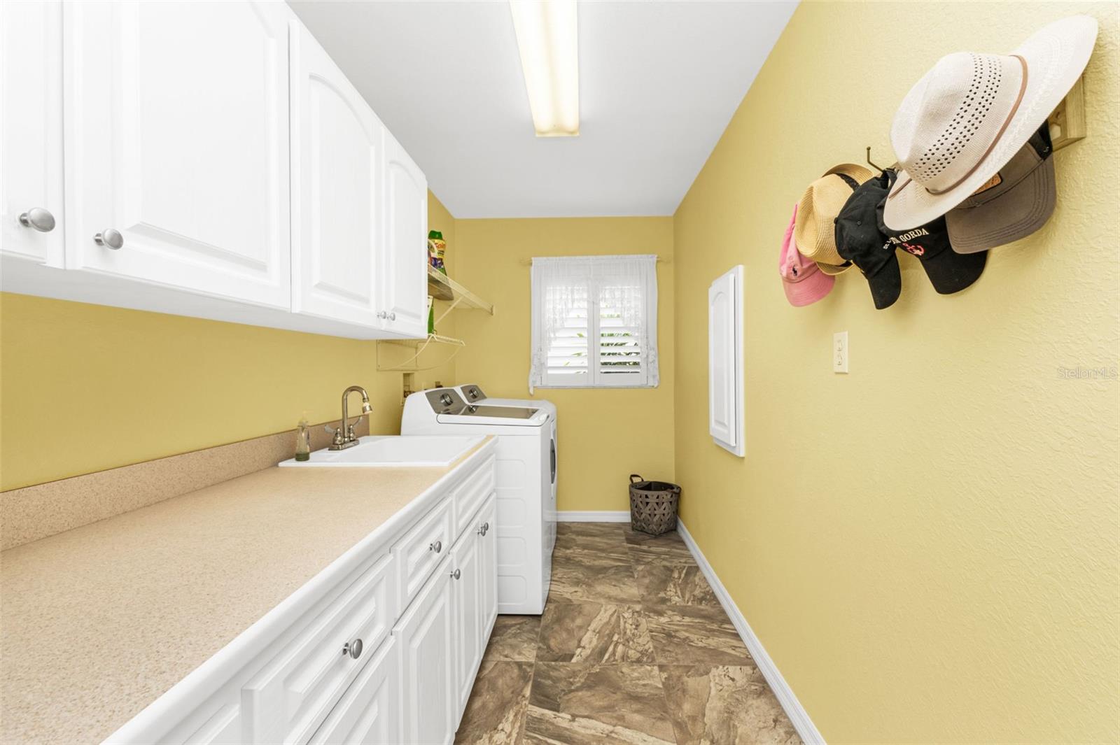 PUNTA GORDA ISLES SEC 18 - Residential