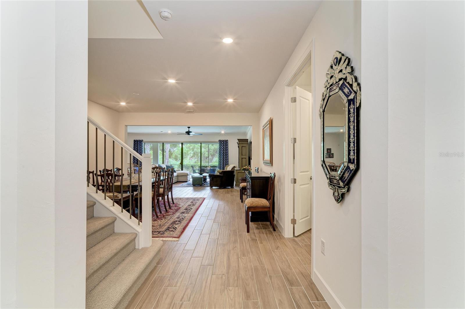 16341 HIDDEN OAK LOOP