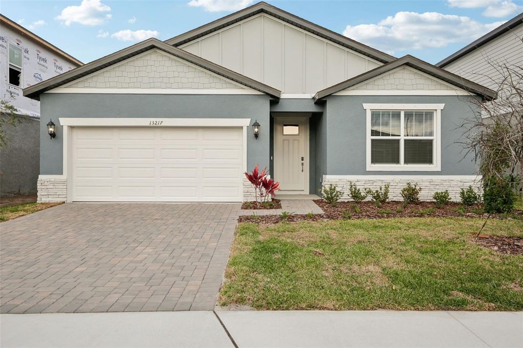 Photo of 13217 Shellmore Avenue, Palmetto, FL 34221 (MLS # O6377595)