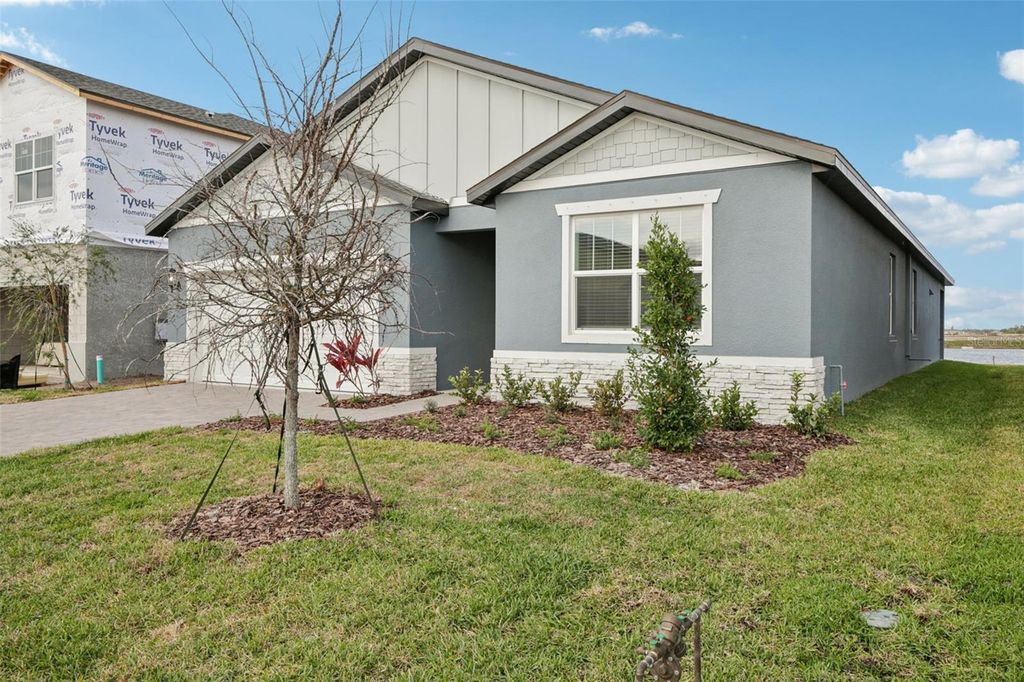 Photo of 13217 Shellmore Avenue, Palmetto, FL 34221 (MLS # O6377595)