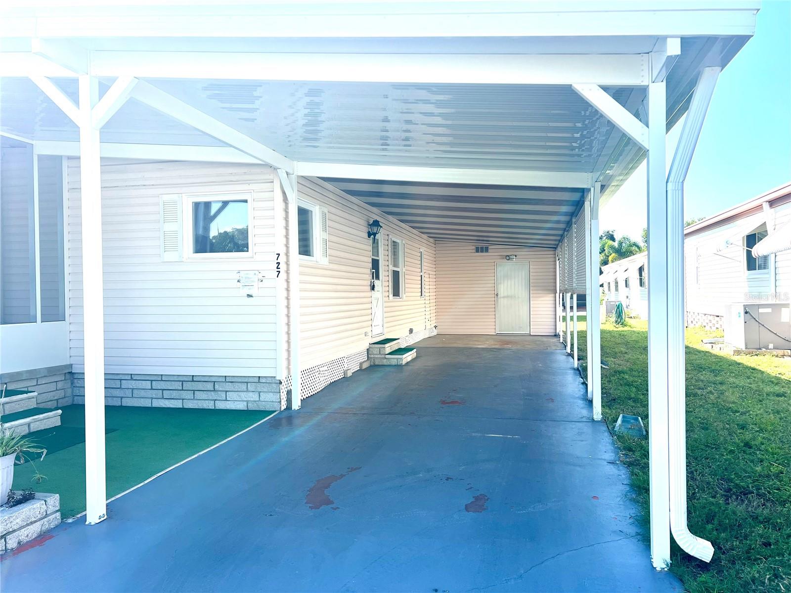PALM HILL MOBILE HOME PARK UNREC - Residential Lease