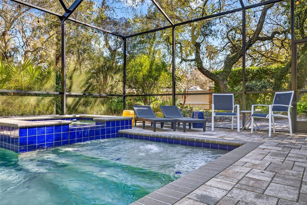 Photo of 15036 Eaglerise Drive, Lithia, FL 33547 (MLS # TB8478135)