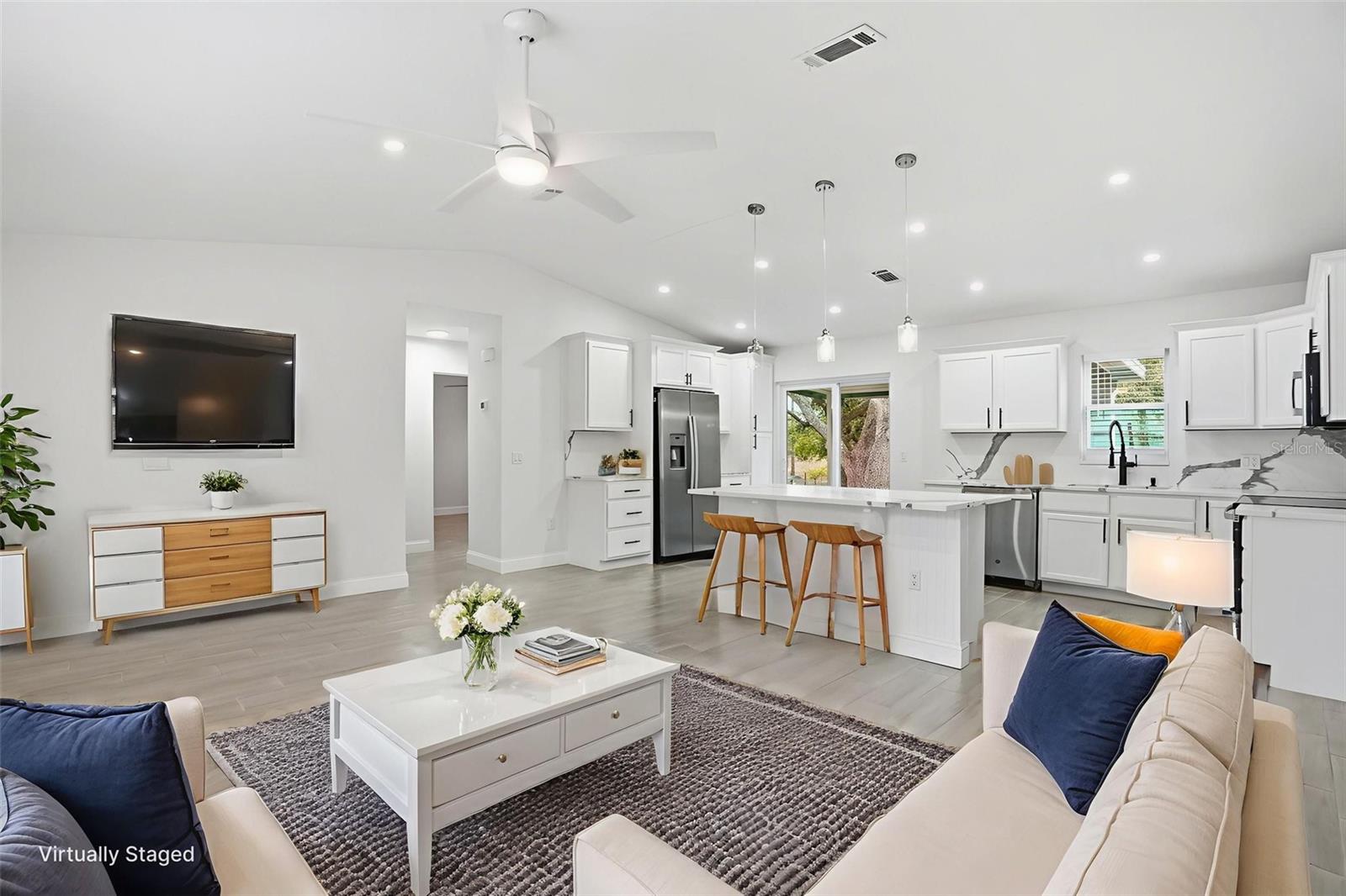 HIGHLAND LAKES - Residential