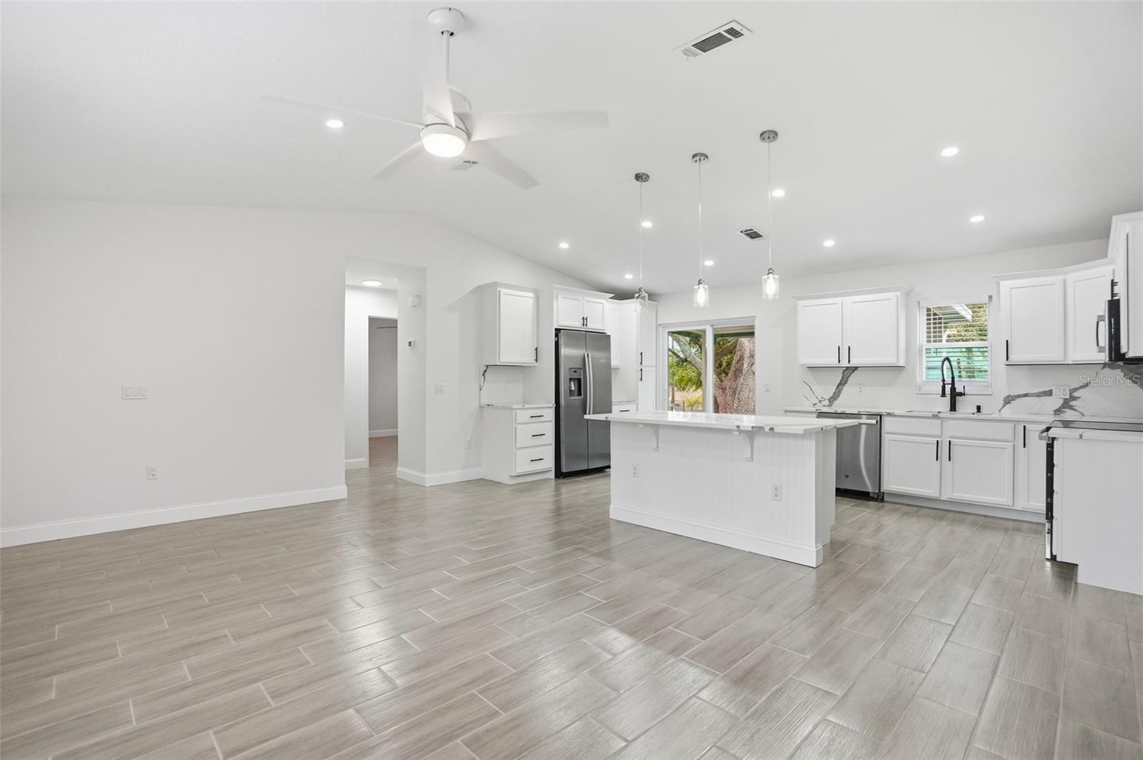 HIGHLAND LAKES - Residential