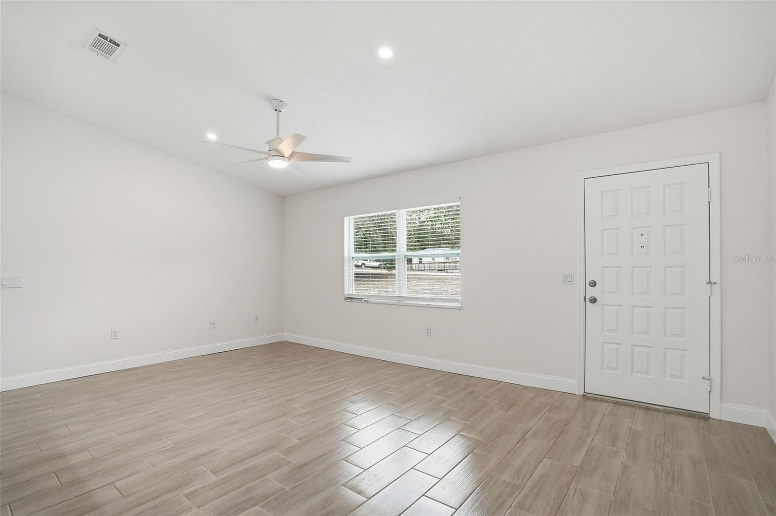 HIGHLAND LAKES - Residential