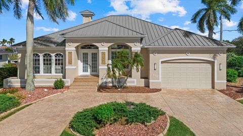 Photo of 1592 Aqui Esta Drive, Punta Gorda, FL 33950 (MLS # C7515711)