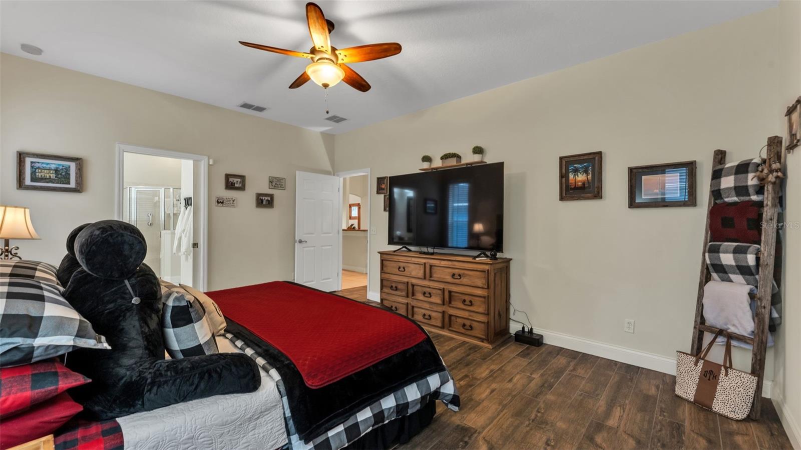 COUNTRY WALK LAKE REGION - Residential