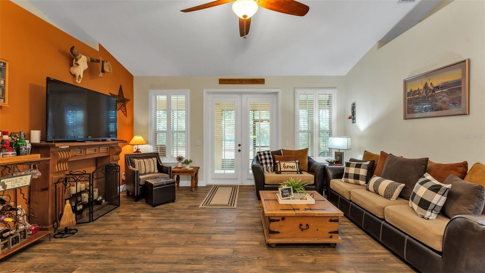 COUNTRY WALK LAKE REGION - Residential