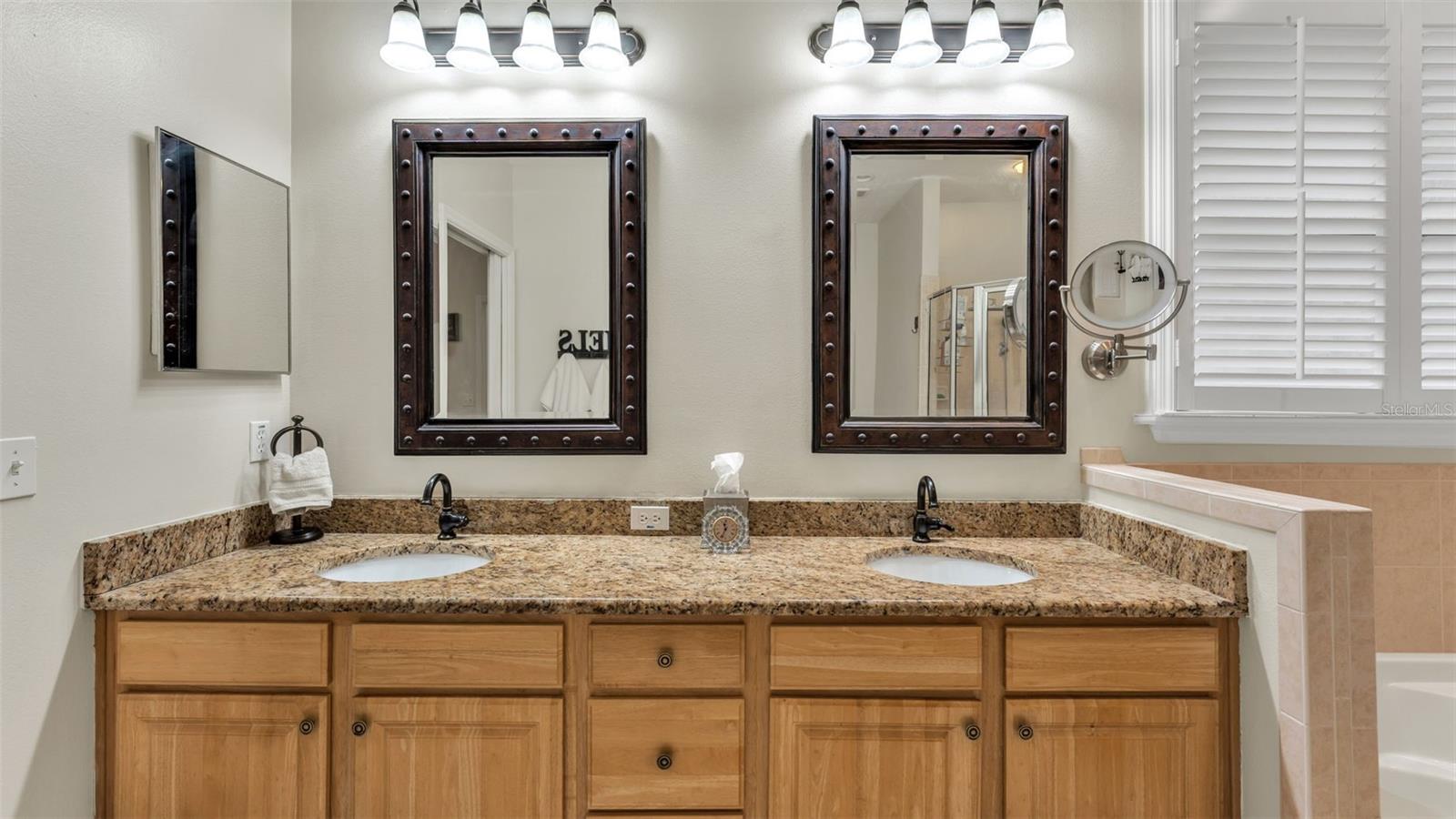 COUNTRY WALK LAKE REGION - Residential