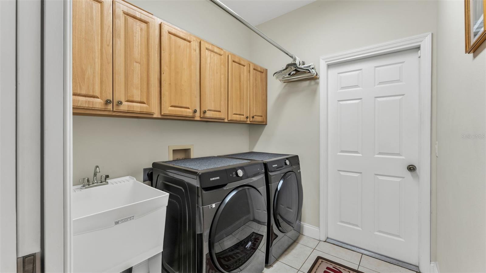 COUNTRY WALK LAKE REGION - Residential