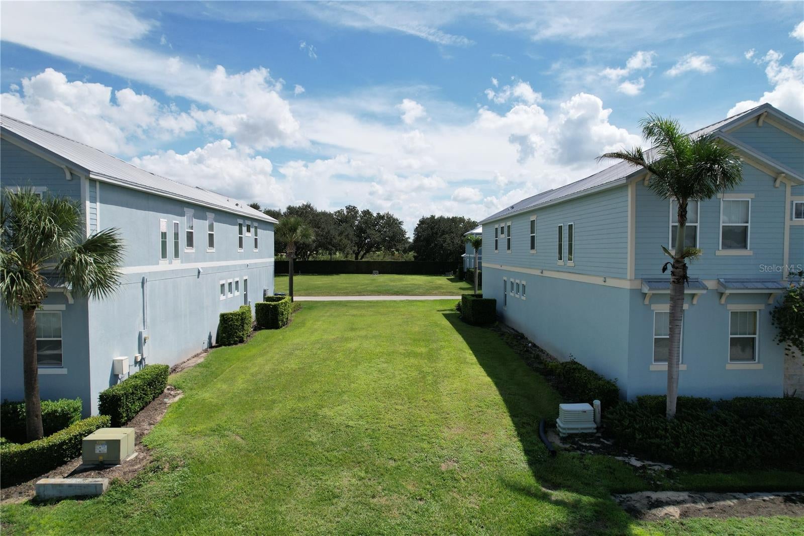 1513 FAIRVIEW CIRCLE