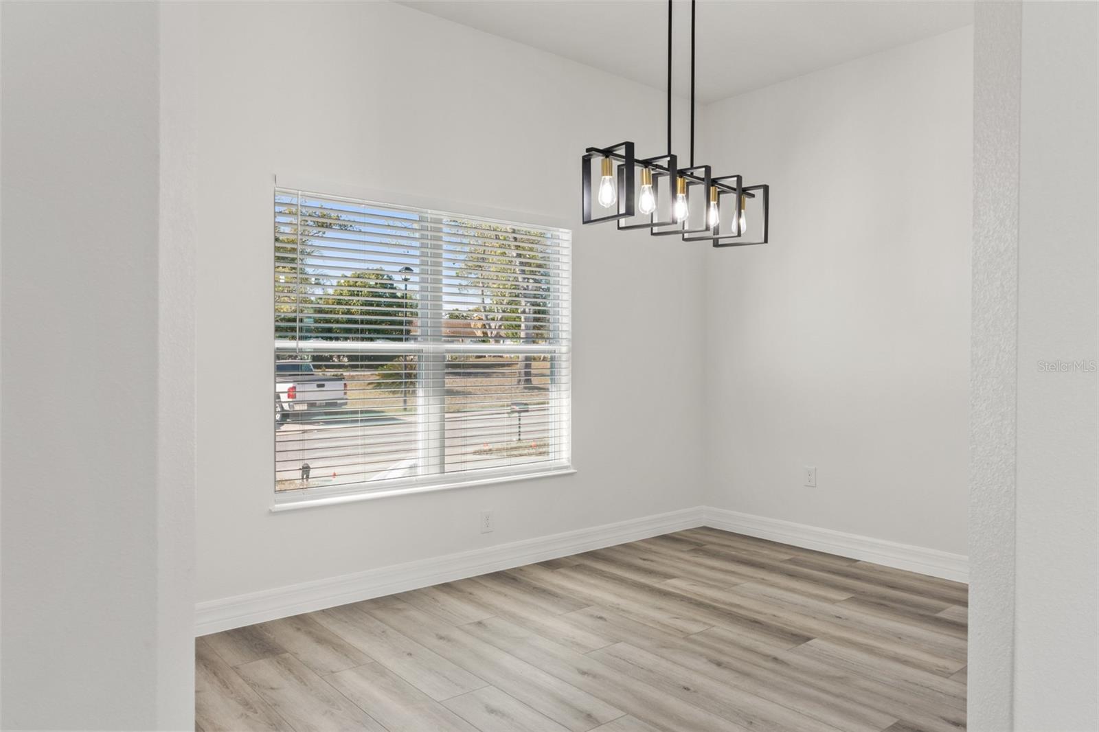 BEACON WOODS VILLAGE - Residential