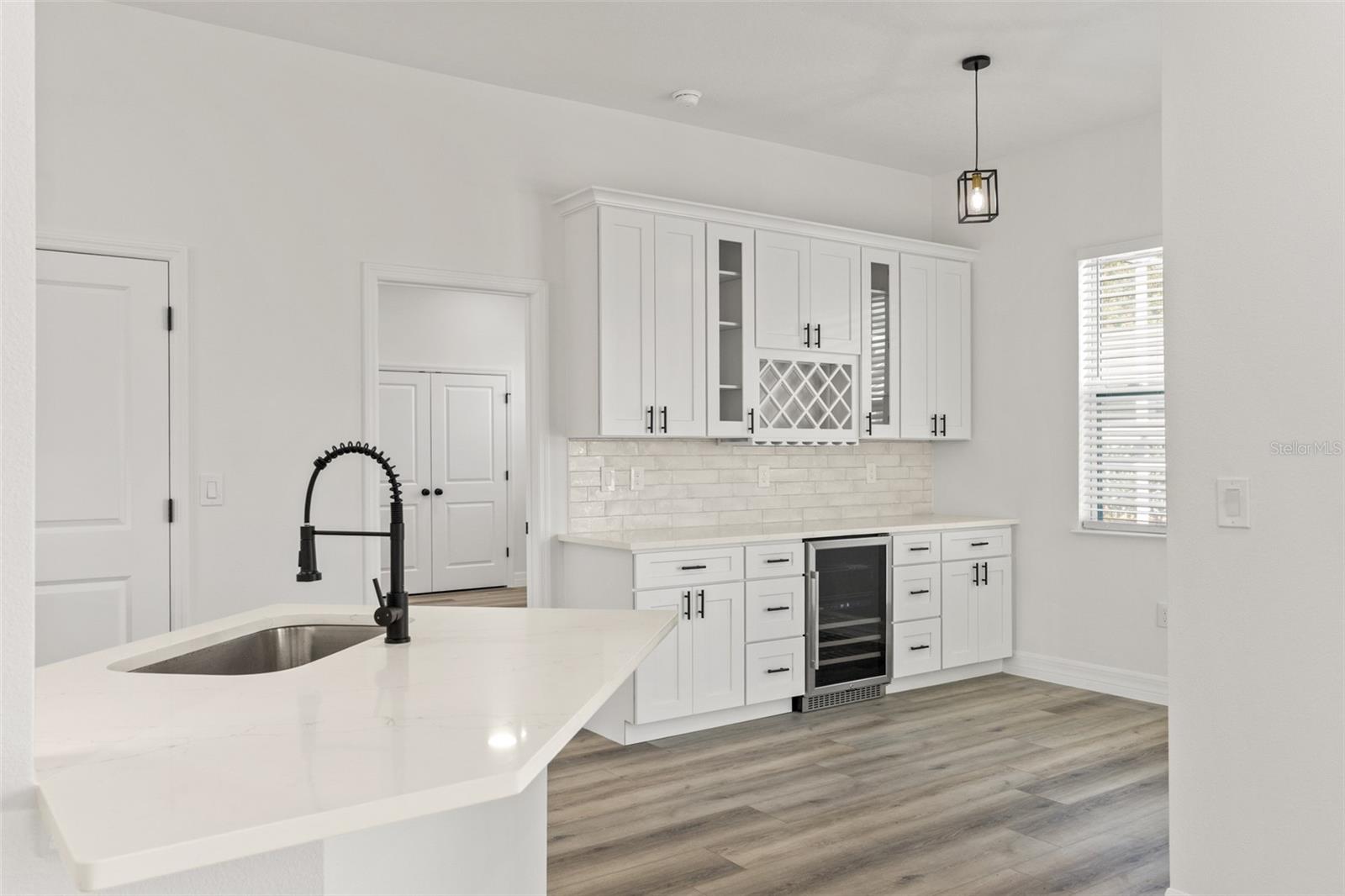 BEACON WOODS VILLAGE - Residential