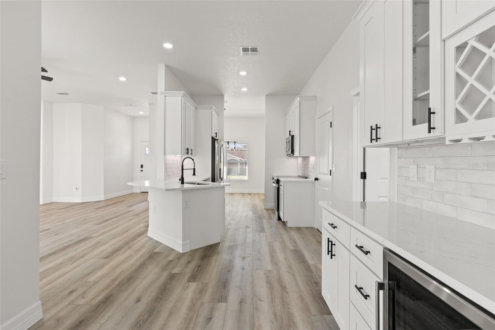 BEACON WOODS VILLAGE - Residential