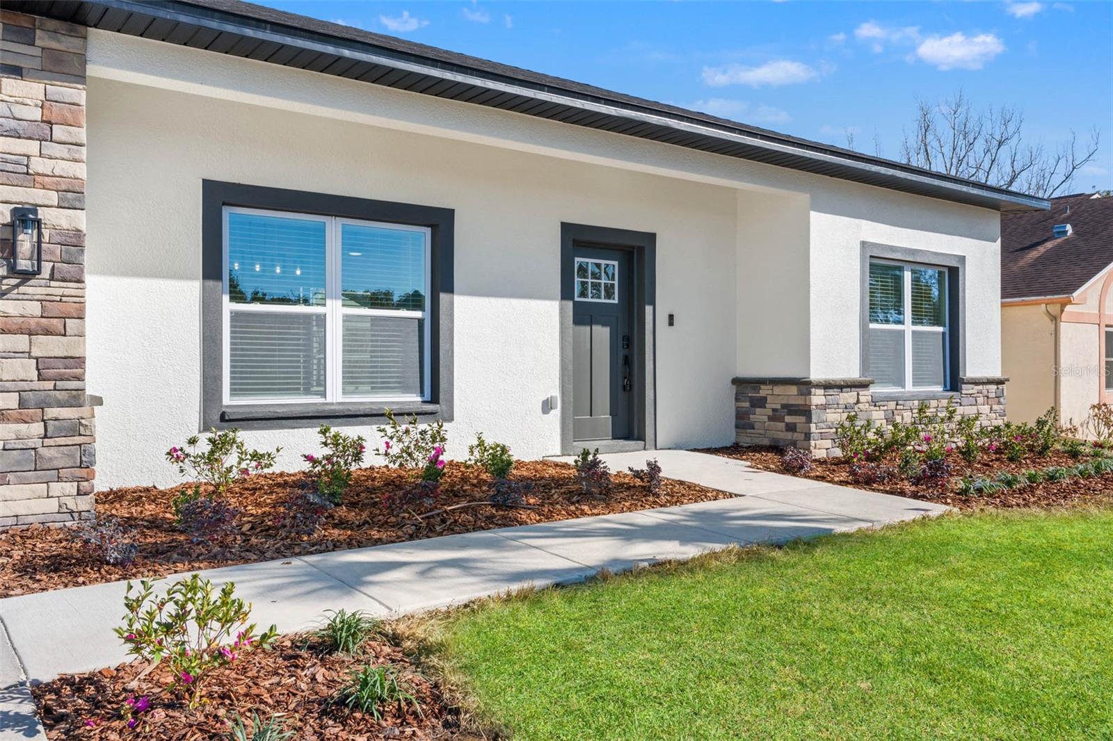 BEACON WOODS VILLAGE - Residential